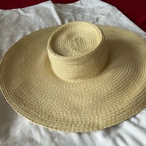 Aritzia Hamptons Wide Brim Straw Hat